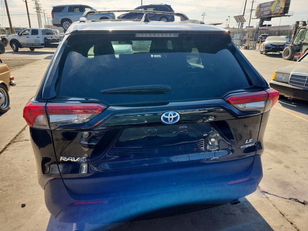 2024 Toyota Rav4 Le - Фото 6
