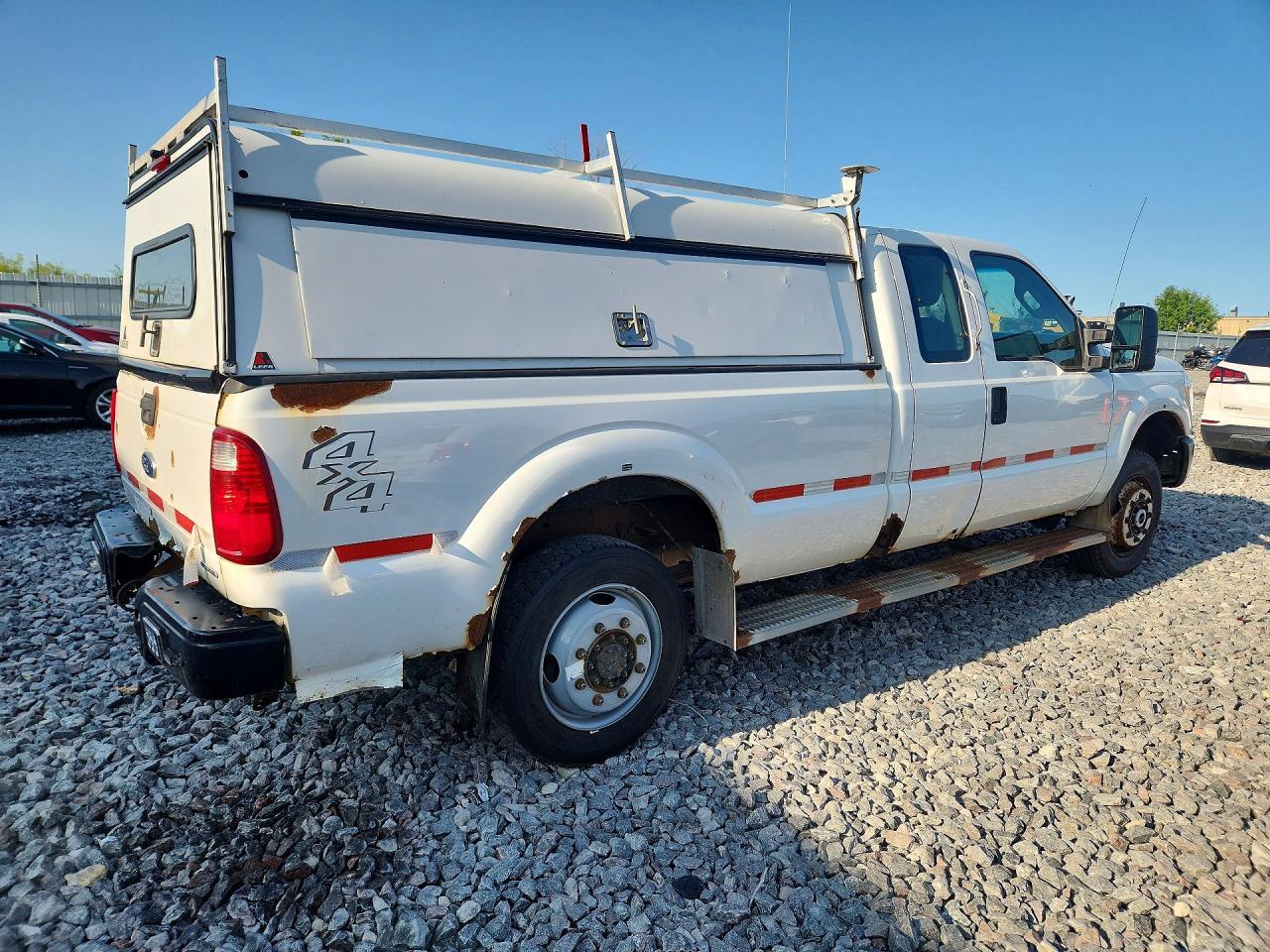 2013 Ford F250 Super Duty - Фото 3