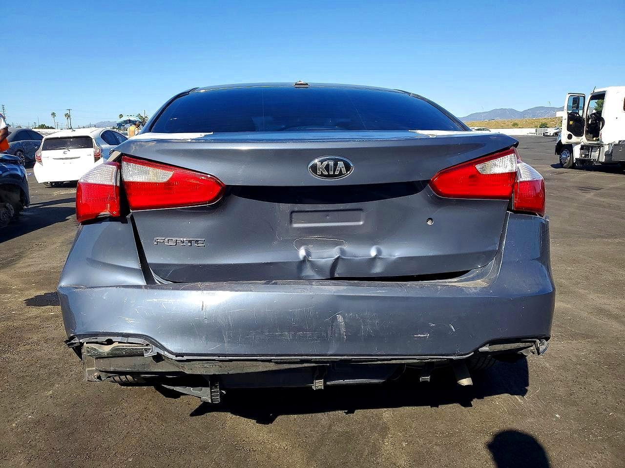 2014 Kia Forte Lx - Image 6