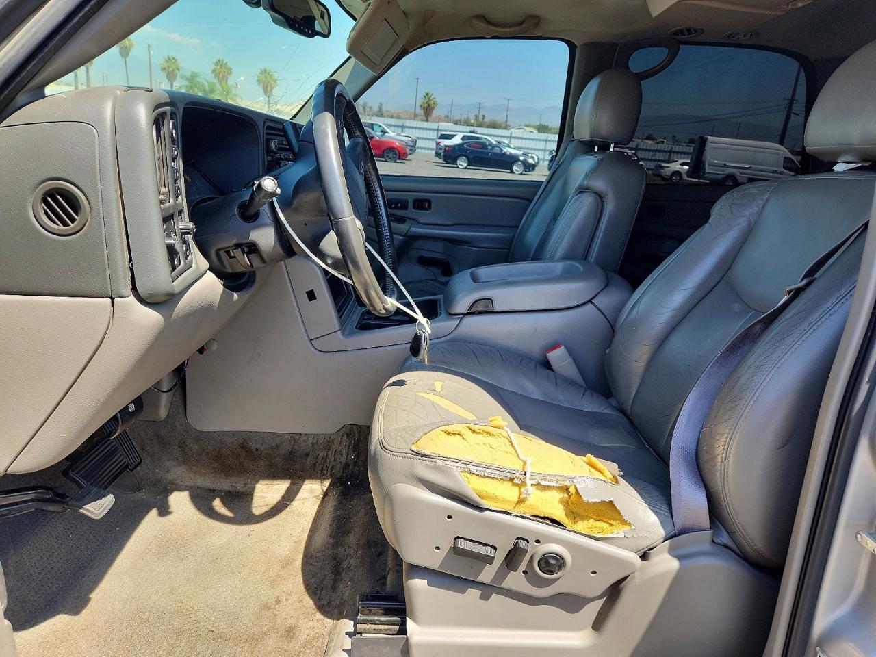 2005 Chevrolet Tahoe K1500 - Image 7