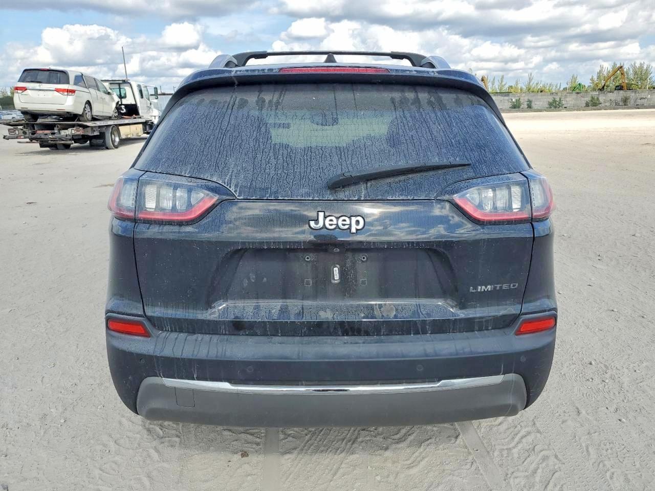 2019 Jeep Cherokee Limited - Image 6
