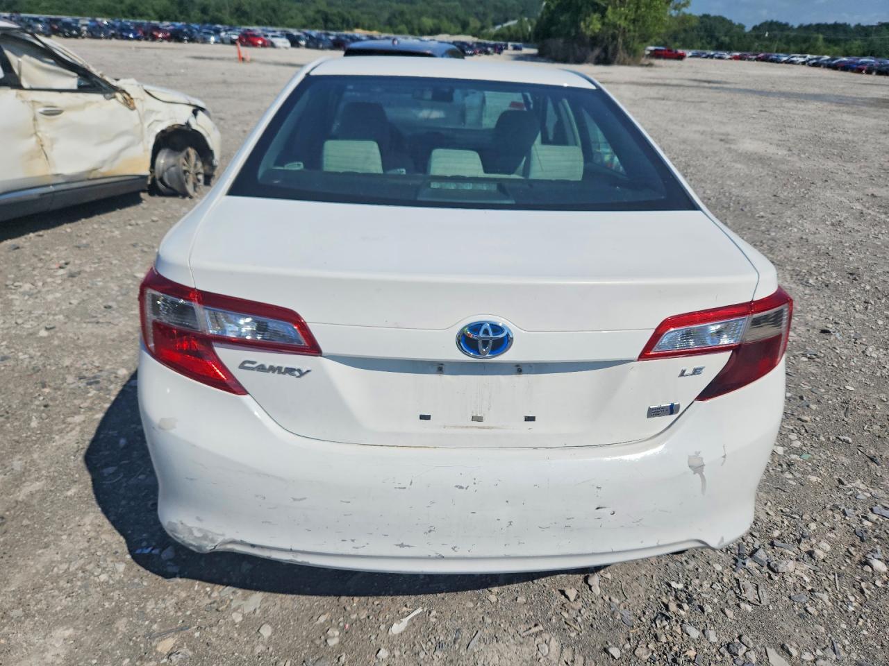 2013 Toyota Camry Hybrid Le - Фото 6
