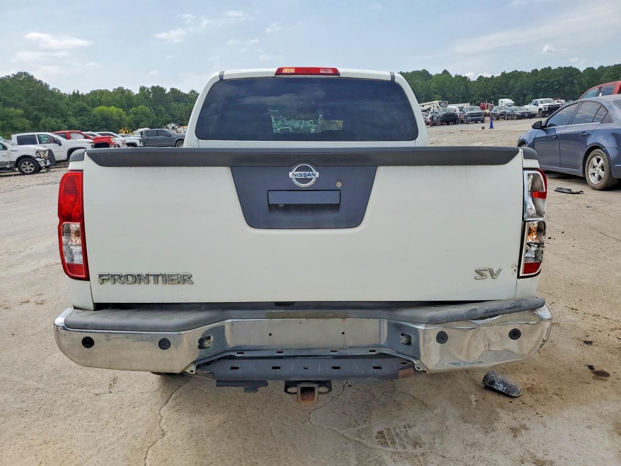 2013 Nissan Frontier S - Image 6