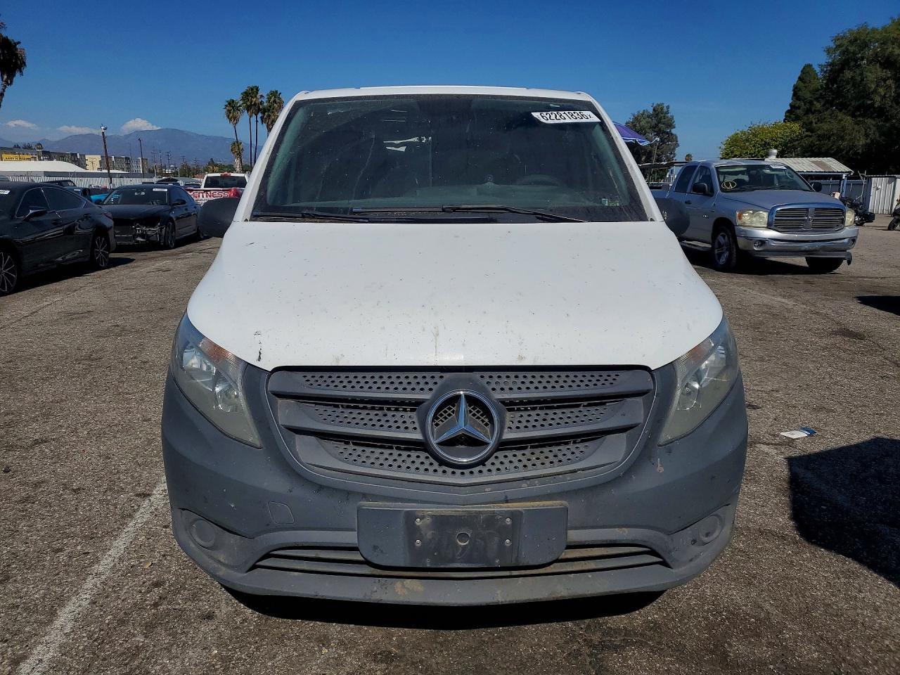 2016 Mercedes-Benz Metris - Image 5