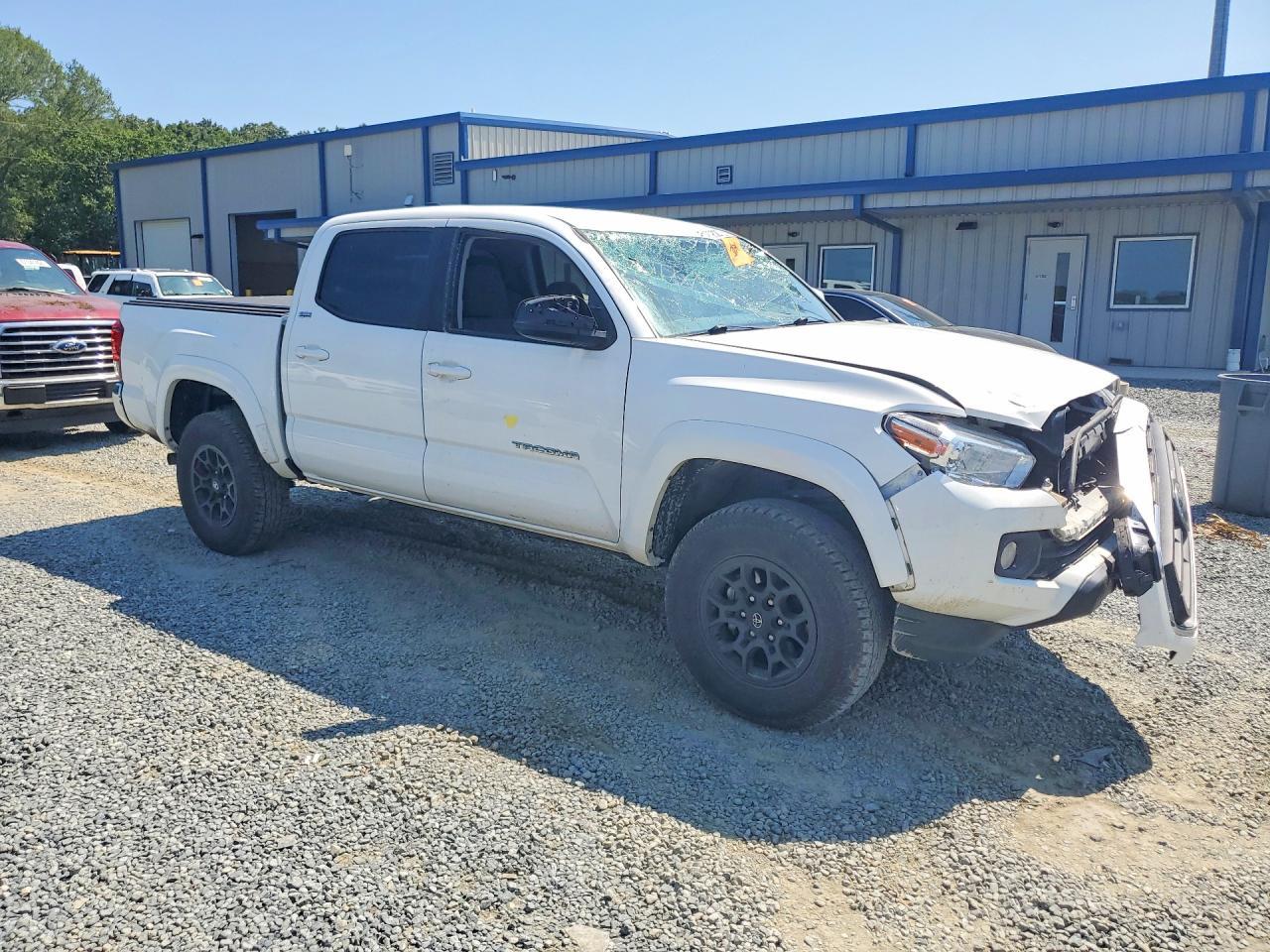 2021 Toyota Tacoma Sr5 V6 - Фото 4