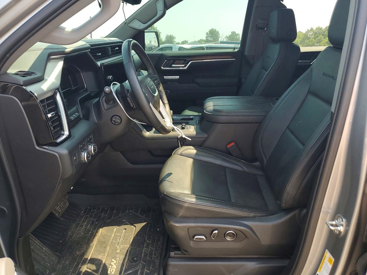 2025 GMC Sierra K1500 Denali - Фото 7