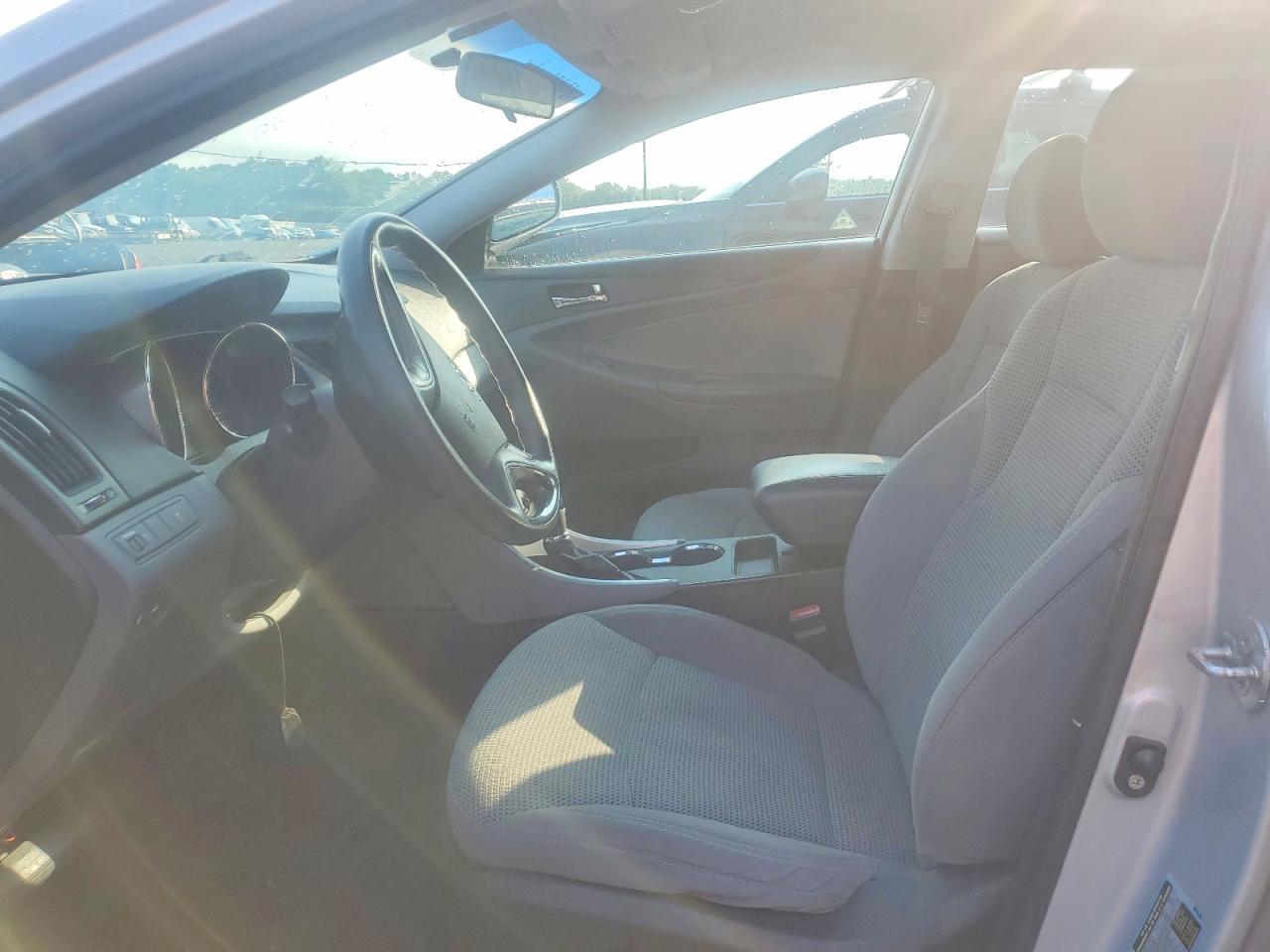 2011 Hyundai Sonata Gls - Фото 7