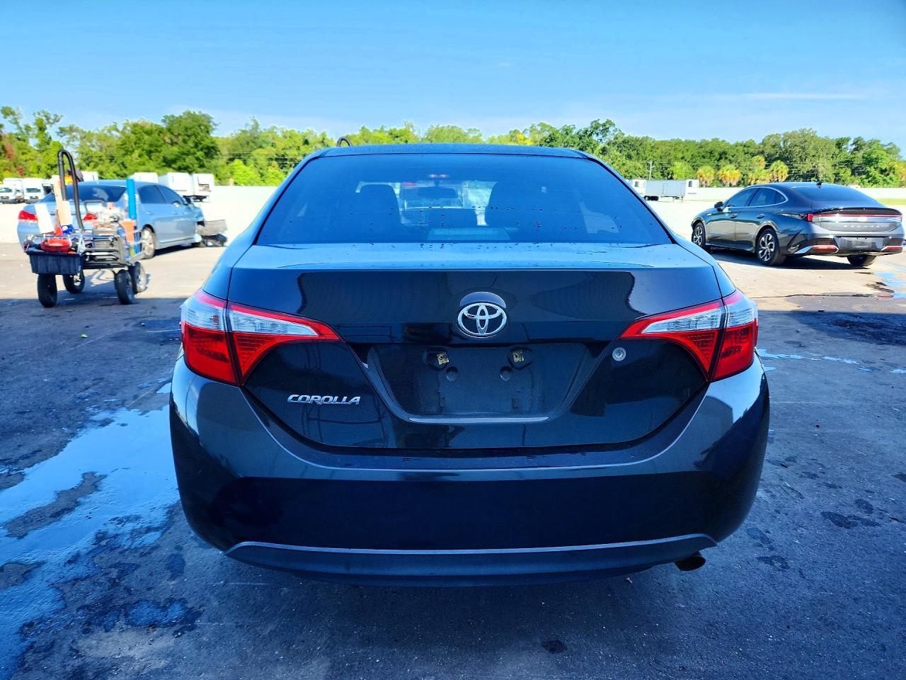 2015 Toyota Corolla L - Image 6