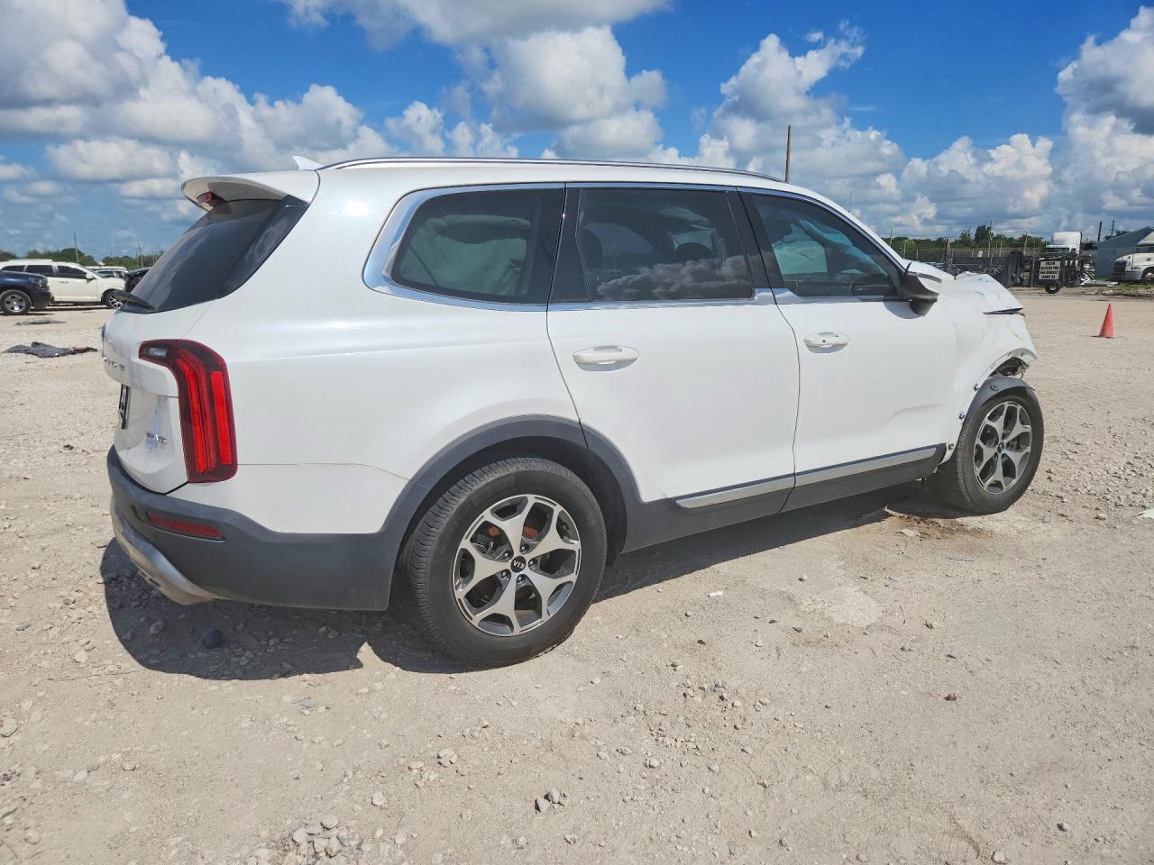2020 Kia Telluride Ex - Фото 3