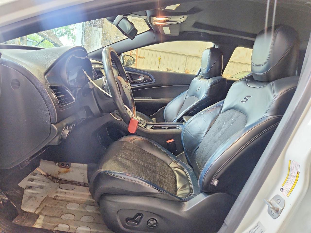 2015 Chrysler 200 S - Фото 7