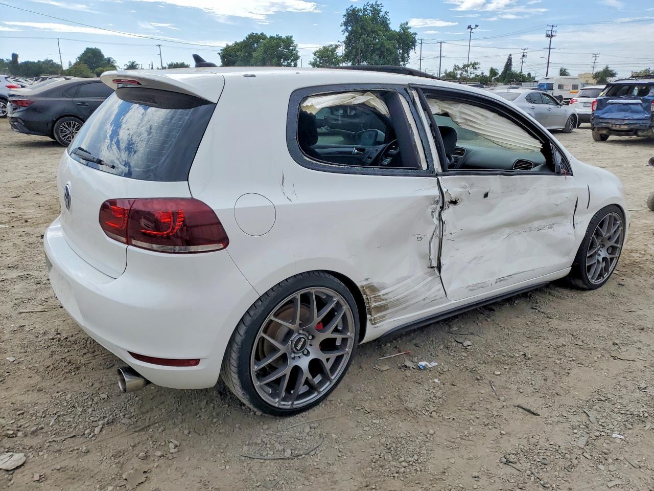 2012 Volkswagen Gti - Image 3