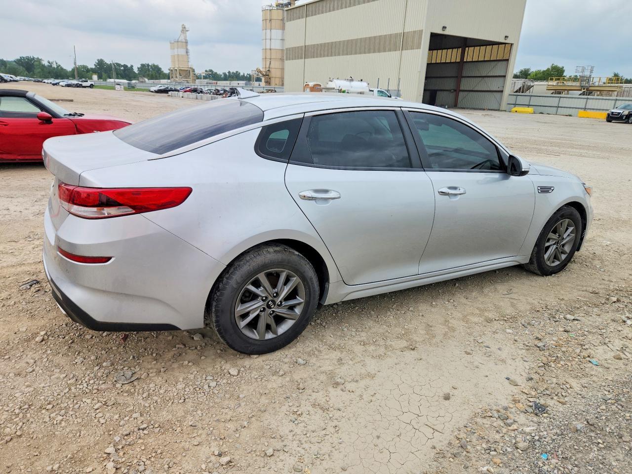 2019 Kia Optima Lx - Фото 3