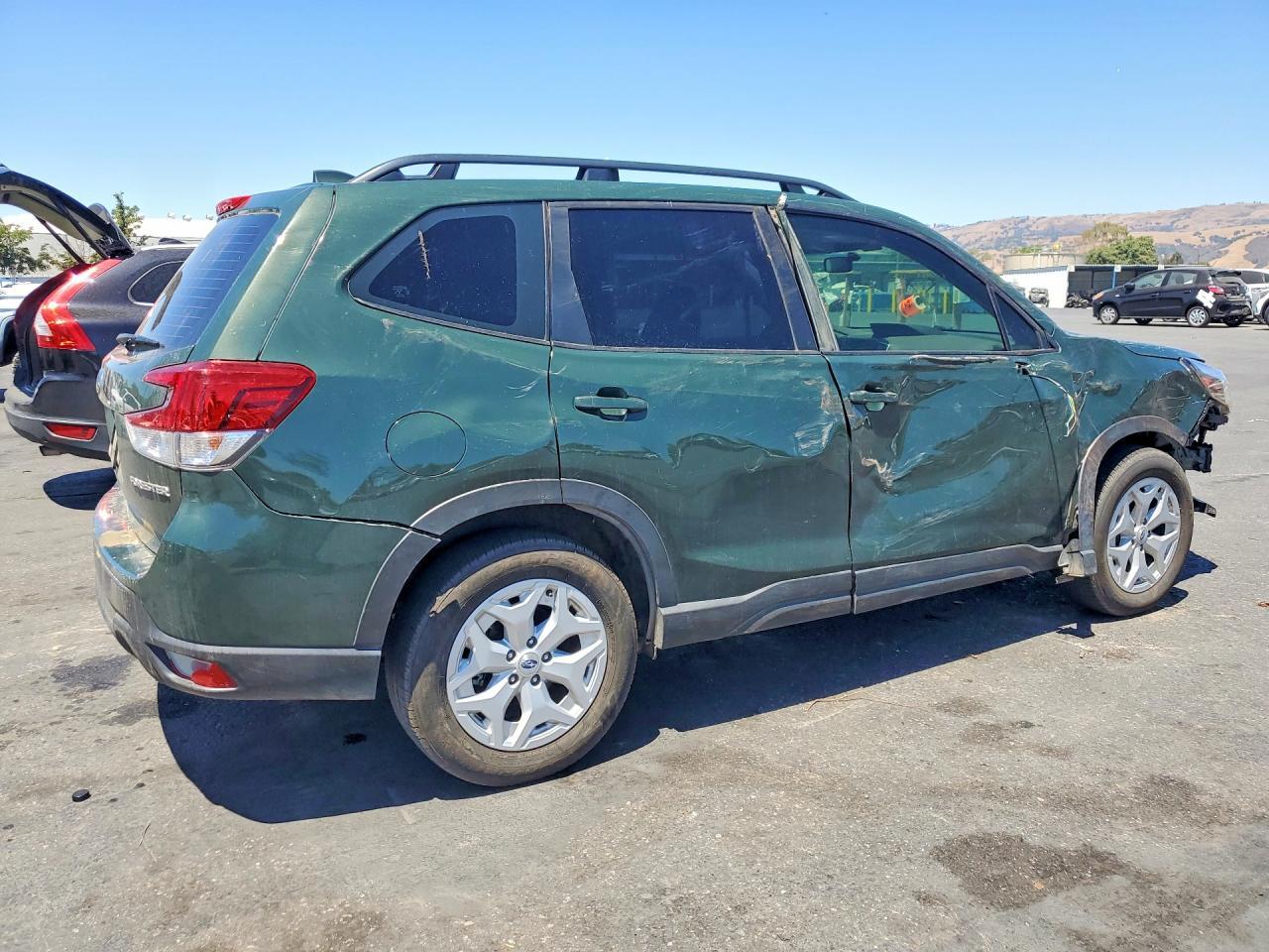 2022 Subaru Forester - Фото 3