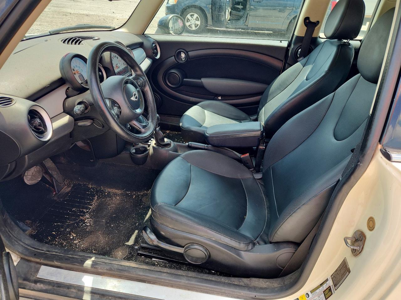 2011 Mini Cooper Clubman 2D - Фото 7