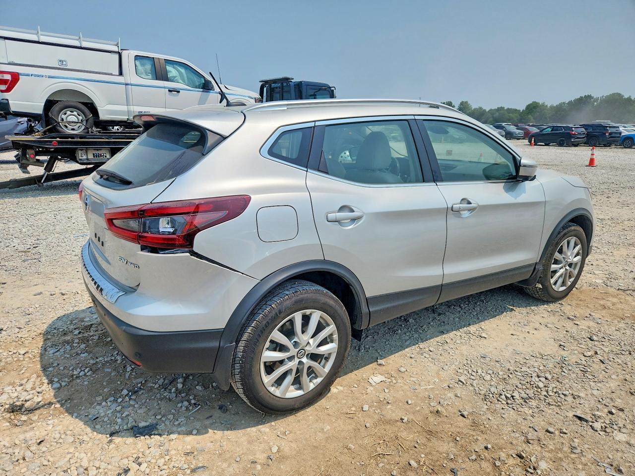 2021 Nissan Rogue Sport Sv - Фото 3