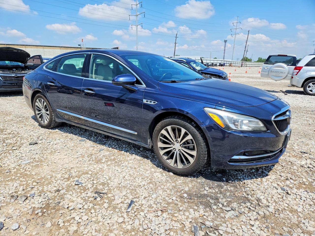 2017 Buick Lacrosse Preferred - Фото 4