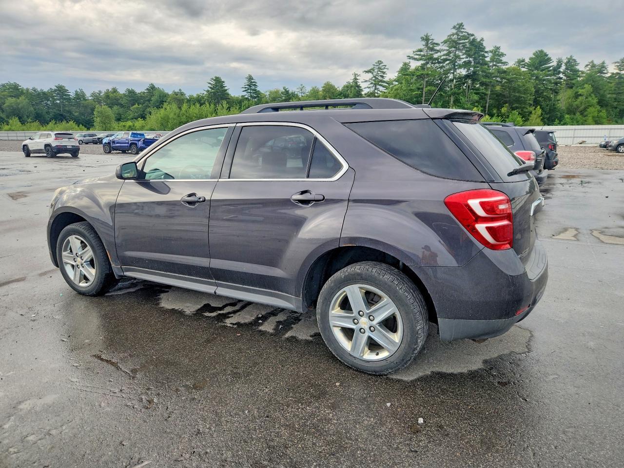 2016 Chevrolet Equinox Lt - Image 2