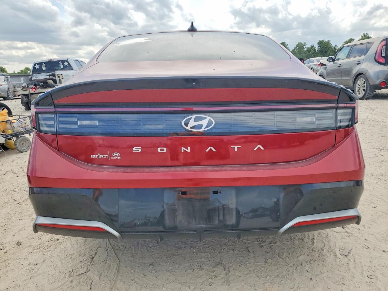 2024 Hyundai Sonata Sel - Image 6