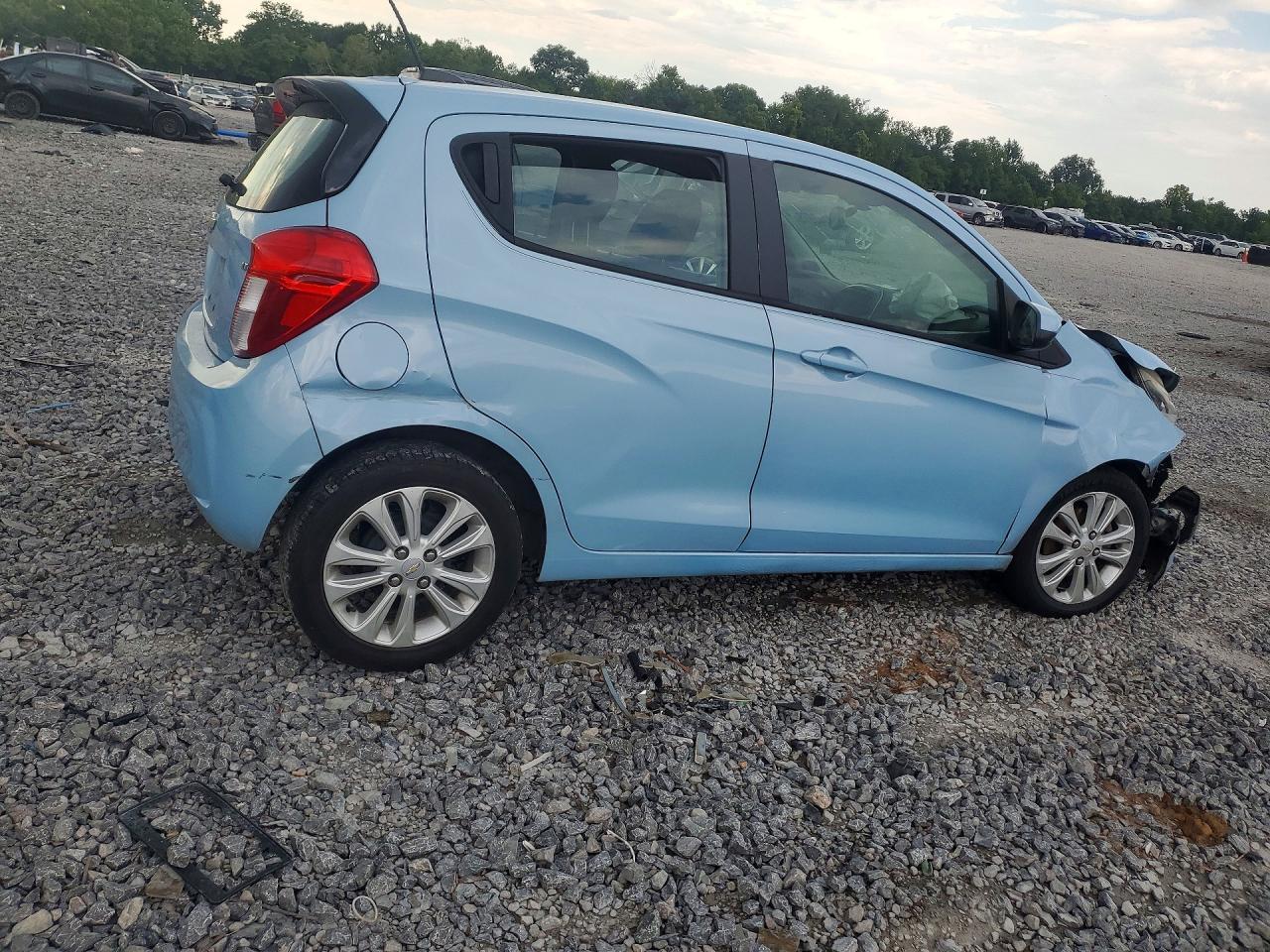 2016 Chevrolet Spark 1Lt - Image 3