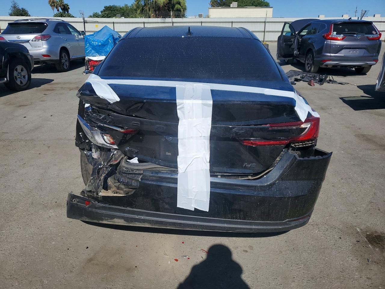 2025 Toyota Camry Le - Фото 6