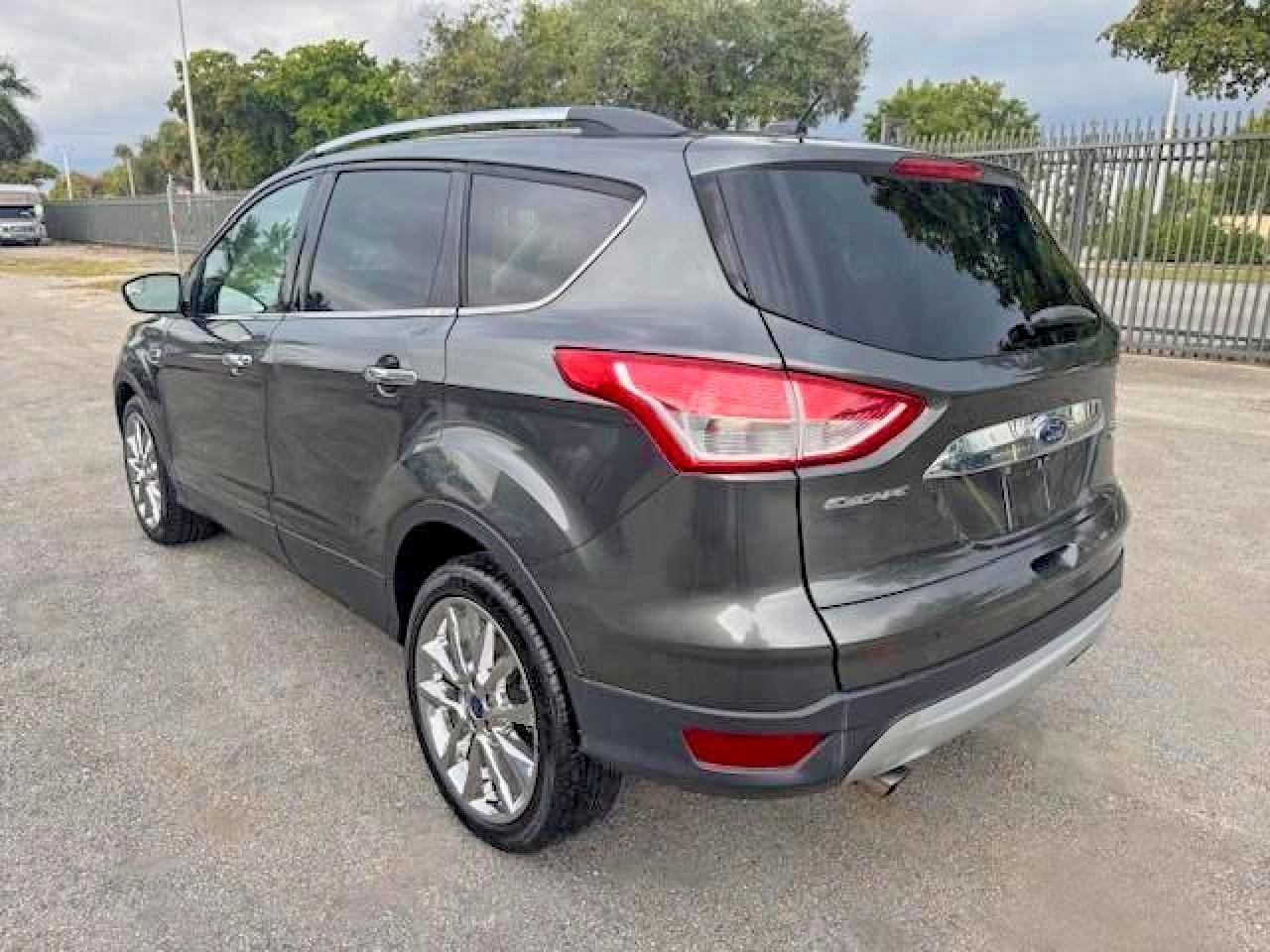 2016 Ford Escape Se - Image 2