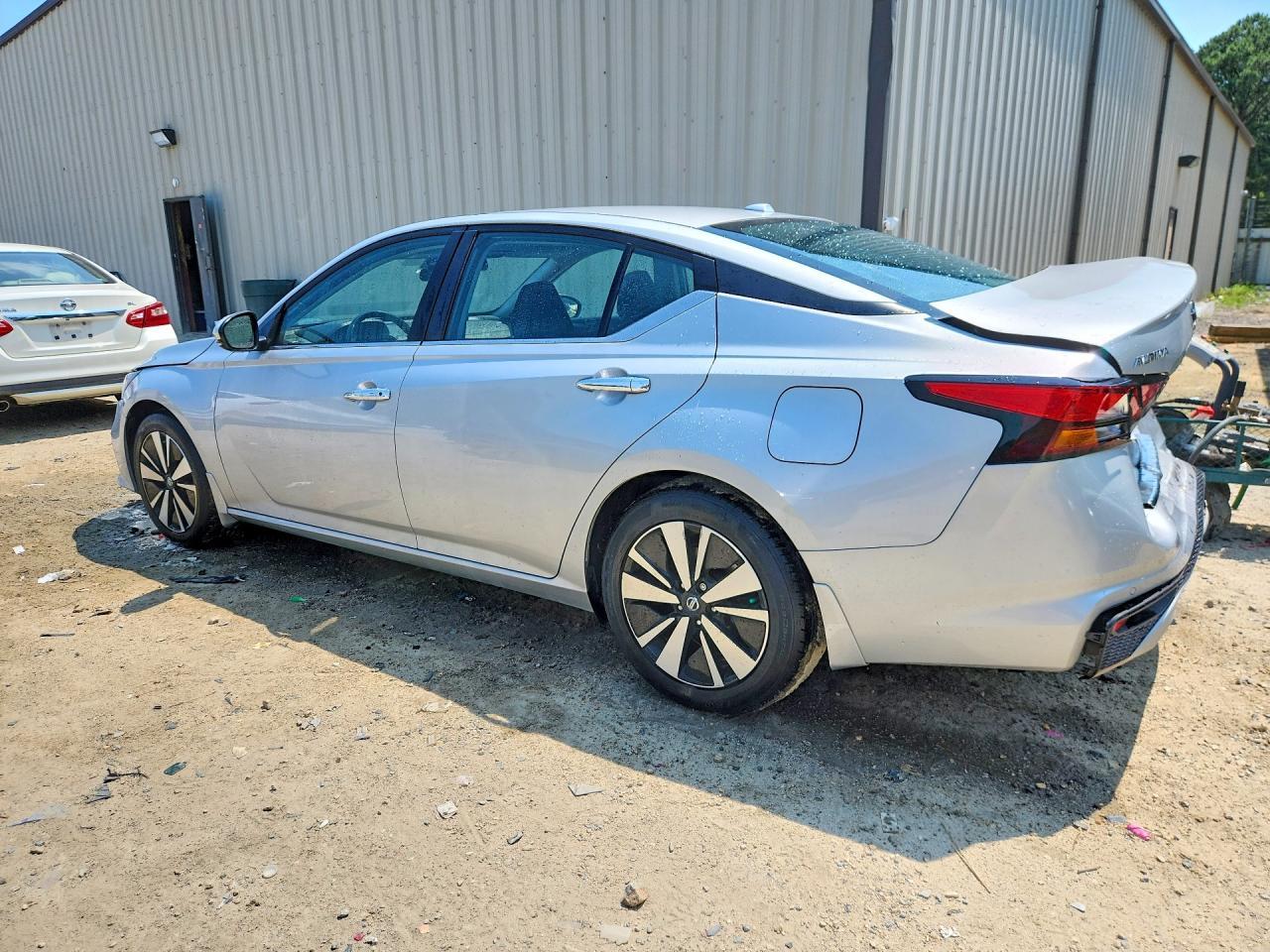 2021 Nissan Altima Sv - Фото 2