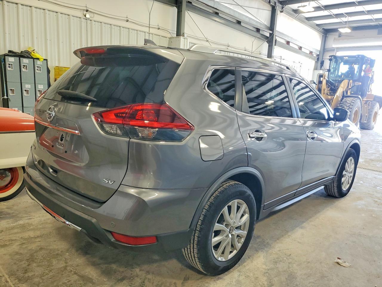2020 Nissan Rogue Sv - Image 3