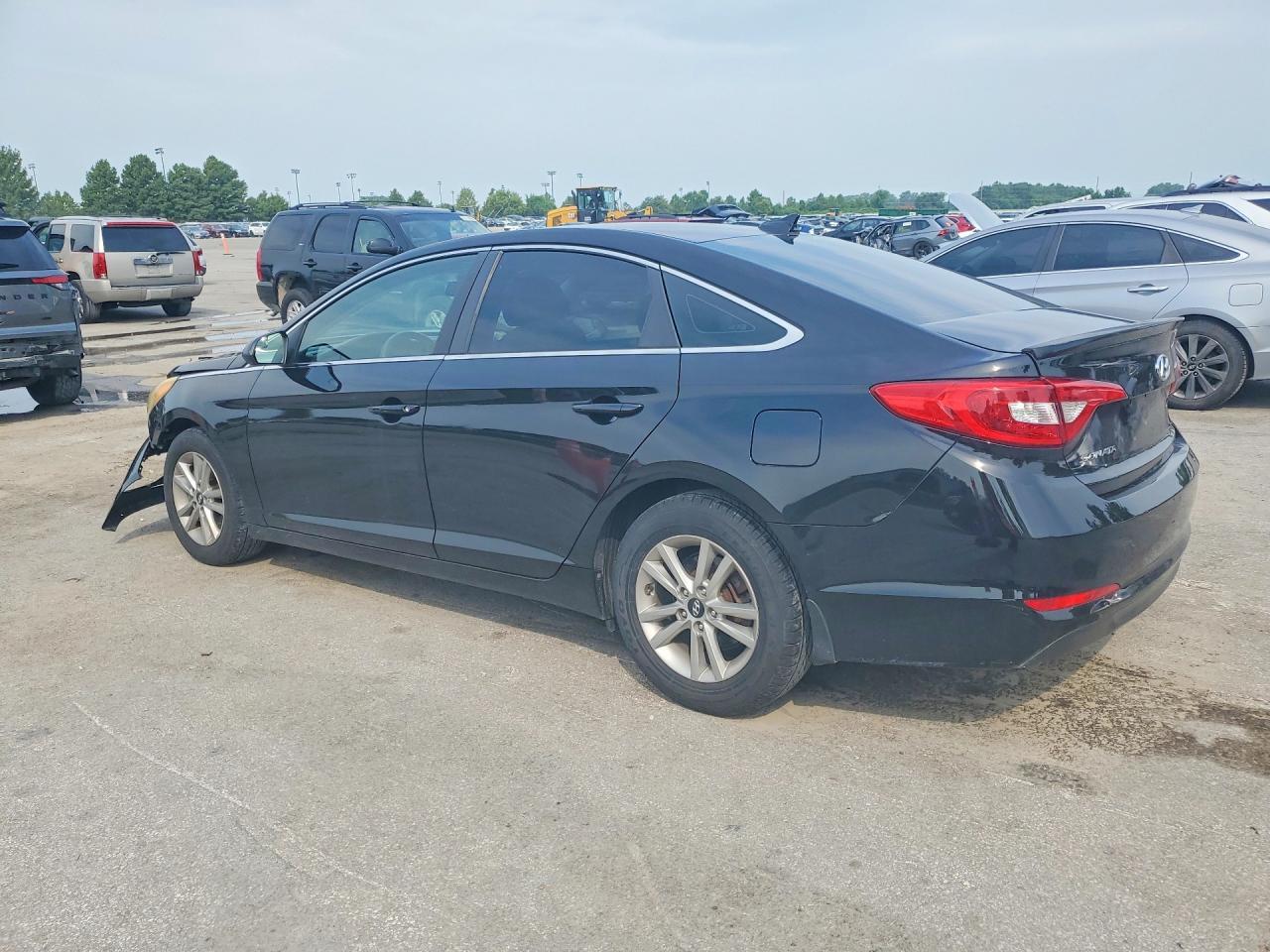 2016 Hyundai Sonata Se - Фото 2