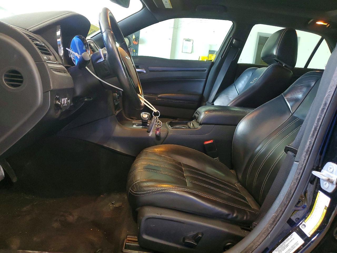 2014 Chrysler 300 S - Фото 7