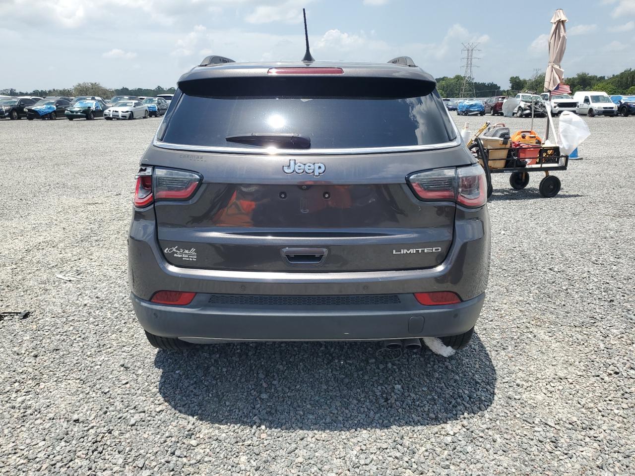 2018 Jeep Compass Limited - Image 6