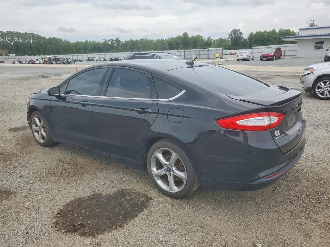 2016 Ford Fusion Se - Фото 2
