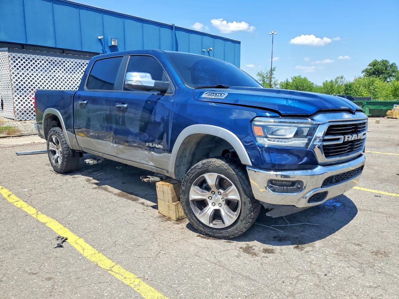 2019 Ram 1500 Laramie - Фото 4