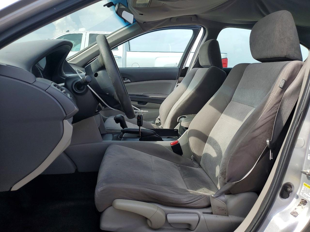 2010 Honda Accord Lx - Фото 7