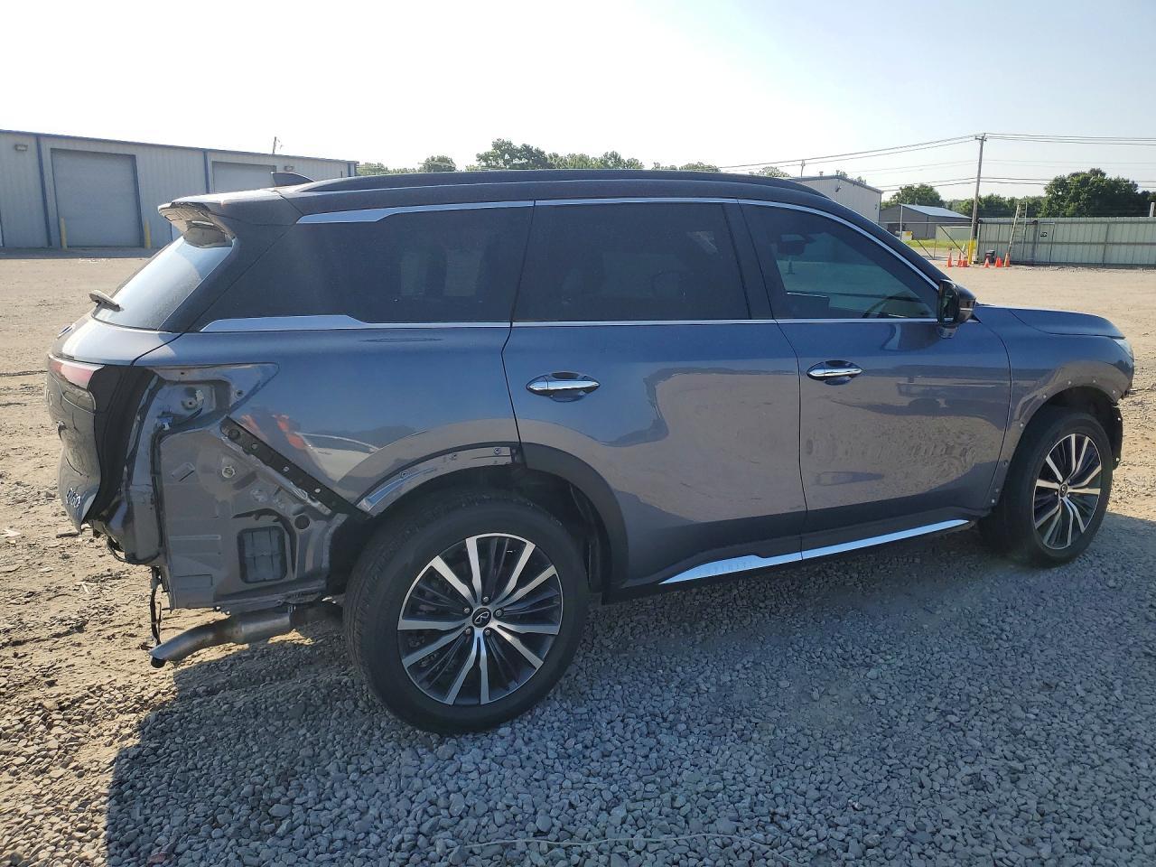 2023 Infiniti Qx60 Autograph - Image 3