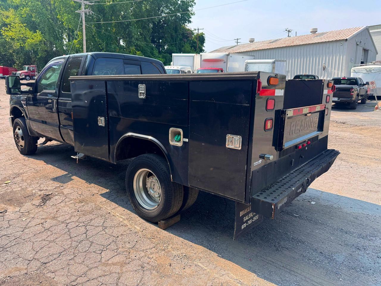 2008 Ford F350 Super - Image 3