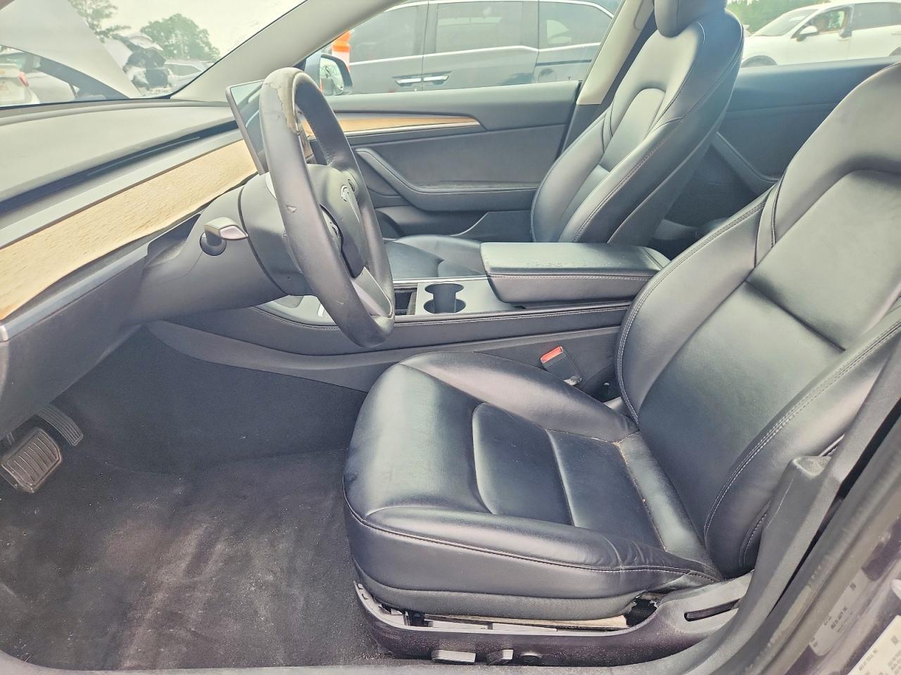 2021 Tesla Model 3 - Фото 7