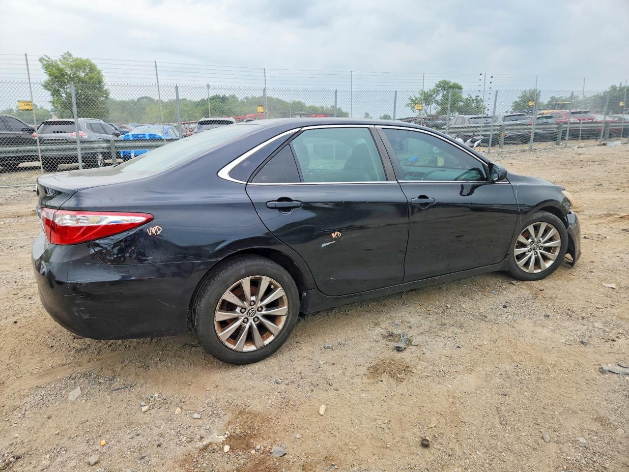 2015 Toyota Camry Xle - Фото 3