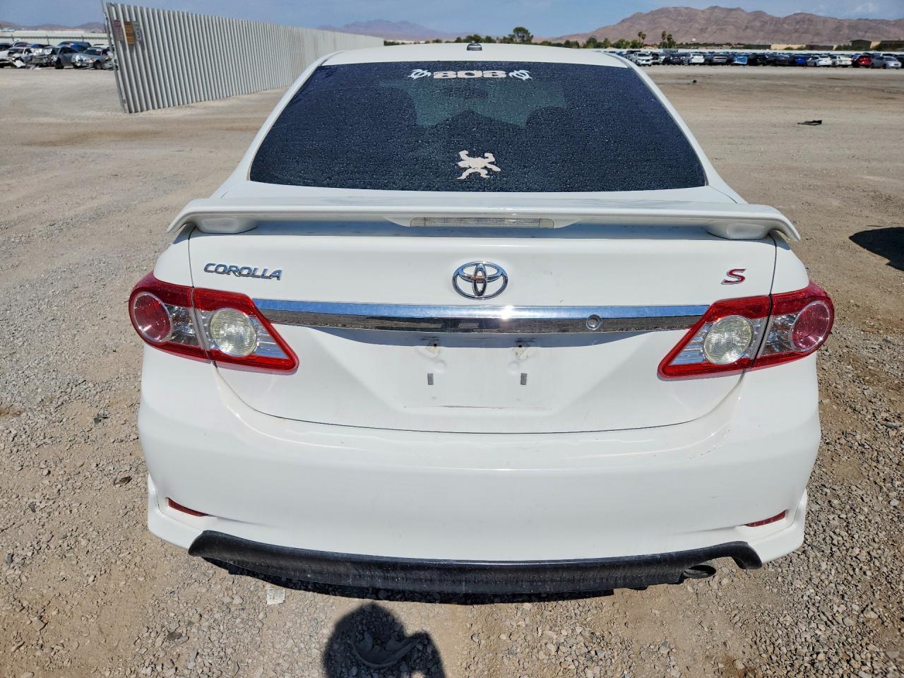 2011 Toyota Corolla S - Фото 6