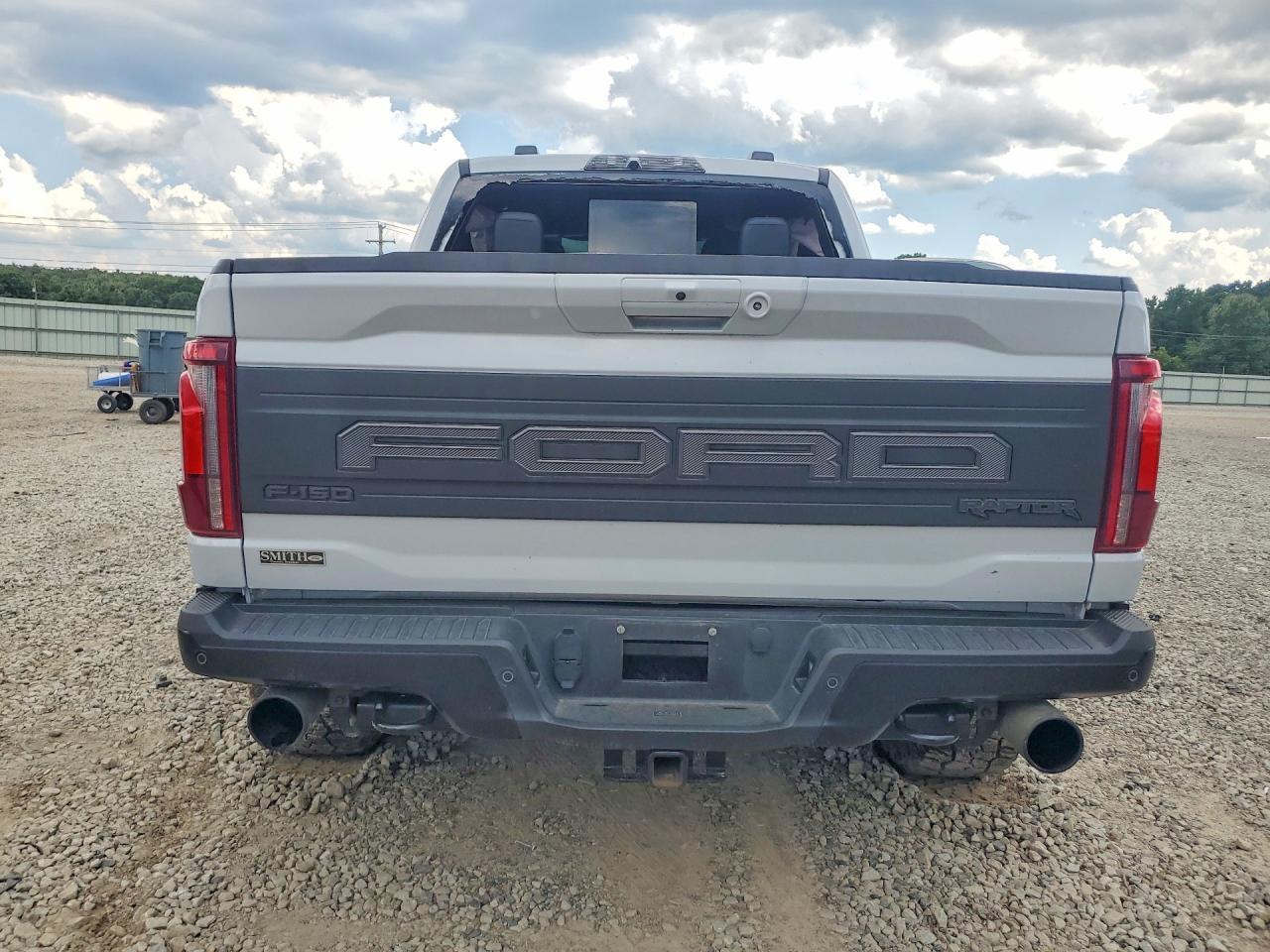 2025 Ford F150 Raptor - Фото 6