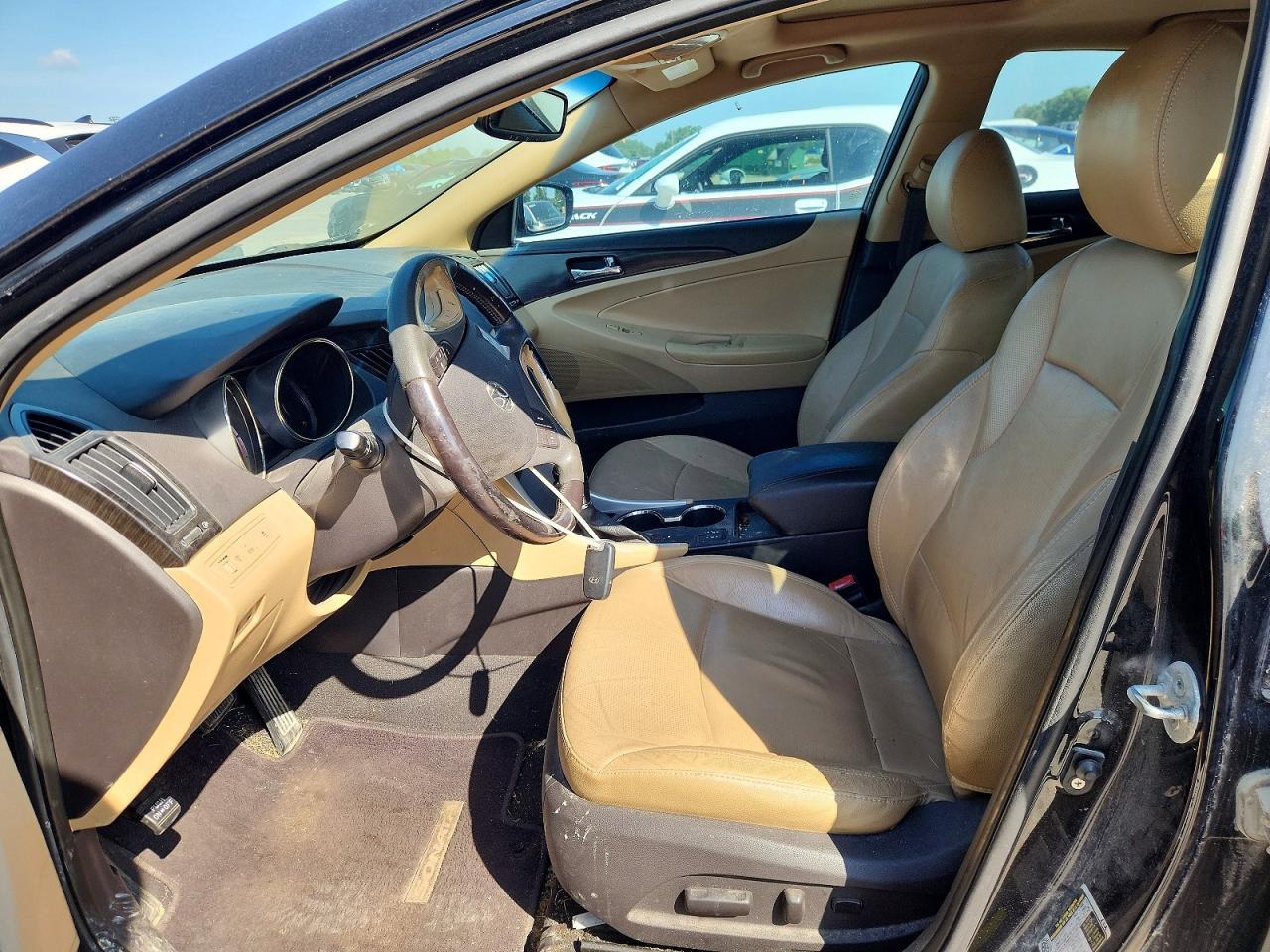 2011 Hyundai Sonata Limited - Image 7