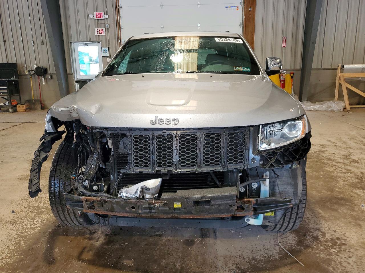 2016 Jeep Grand Cherokee Limited - Image 5