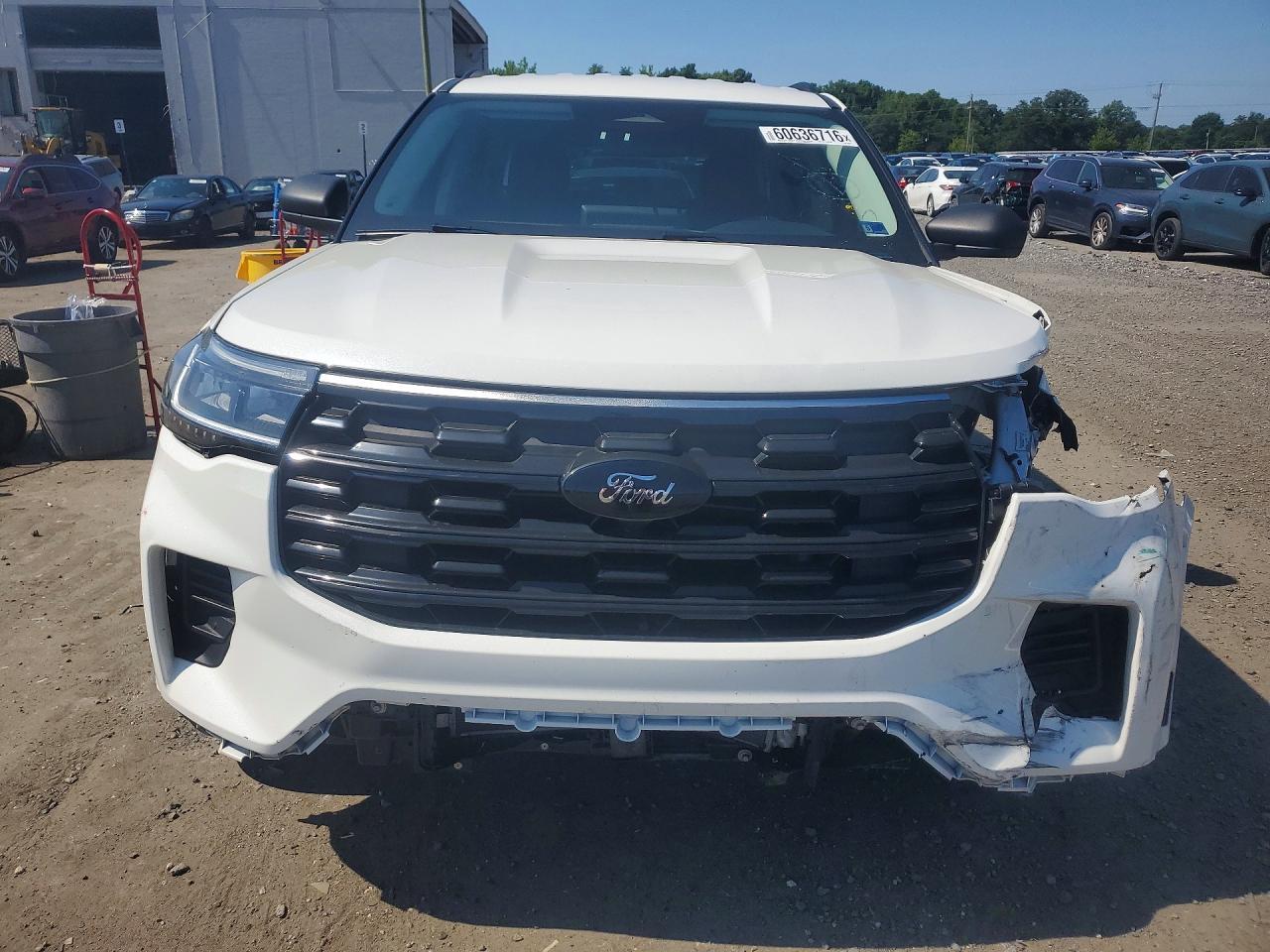 2025 Ford Explorer - Фото 5