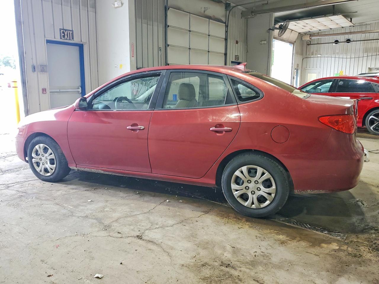 2010 Hyundai Elantra Gls - Image 2