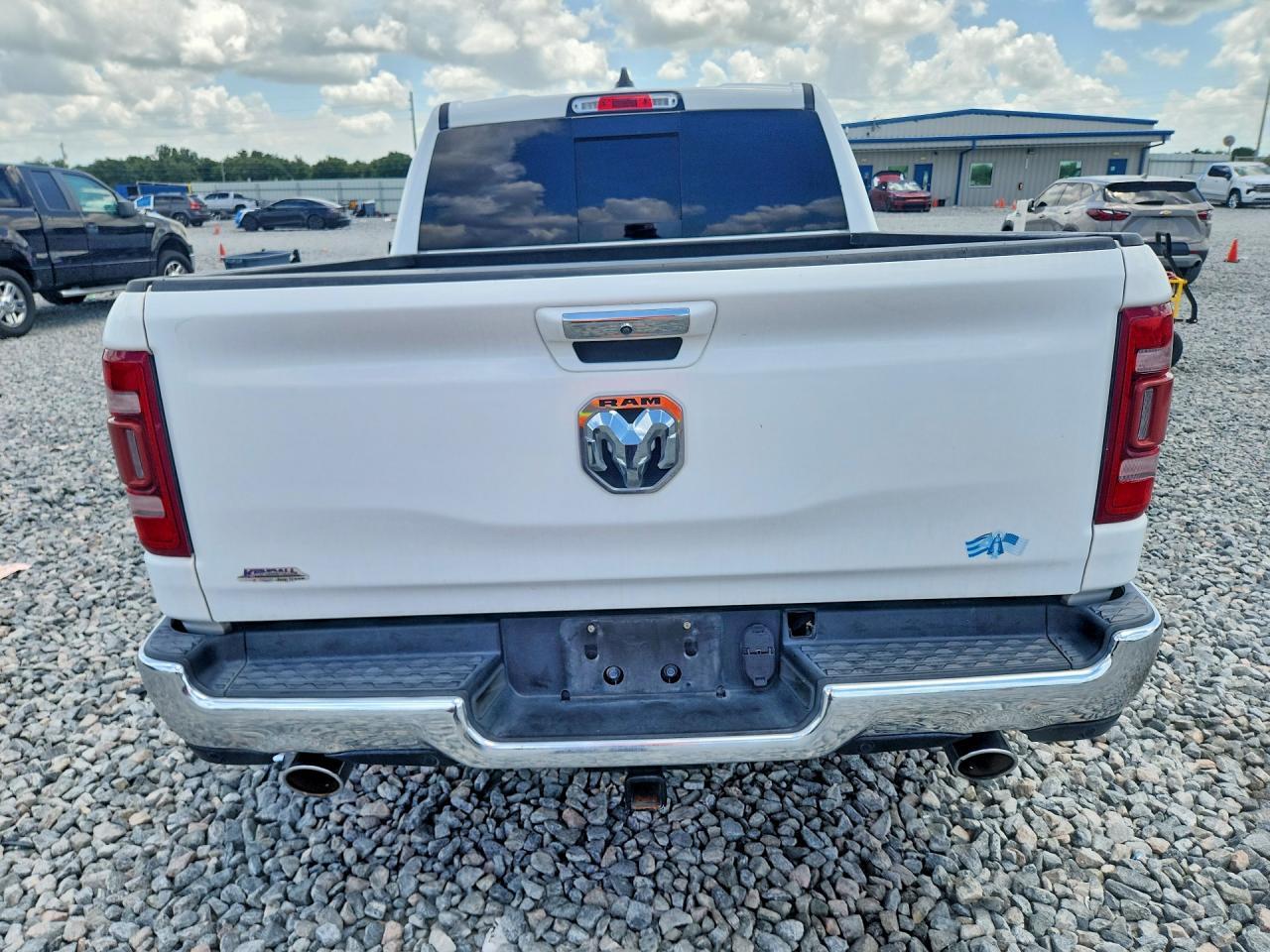 2020 Ram 1500 Laramie - Image 6