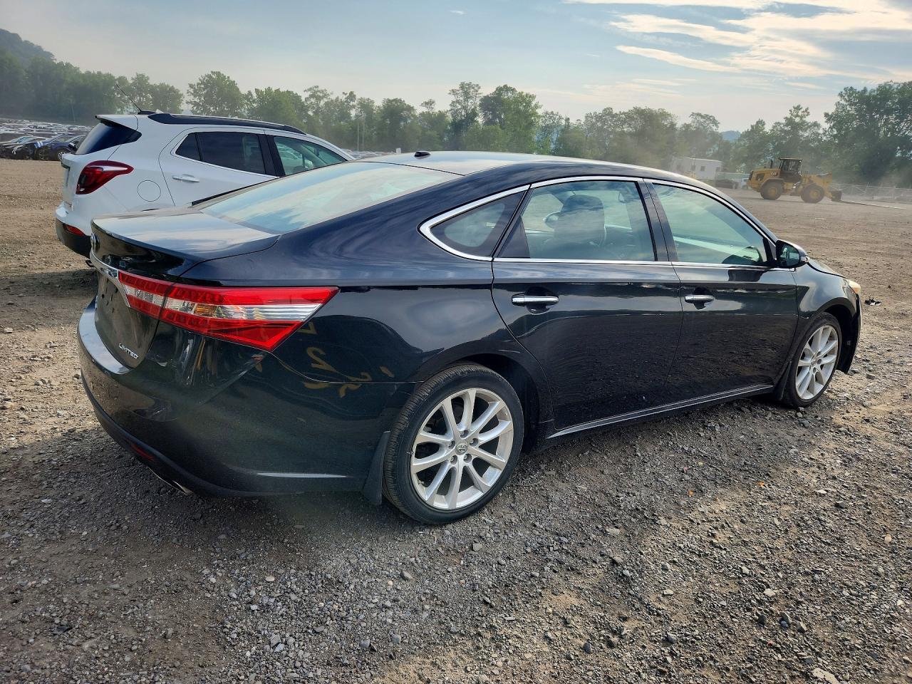 2014 Toyota Avalon - Фото 3