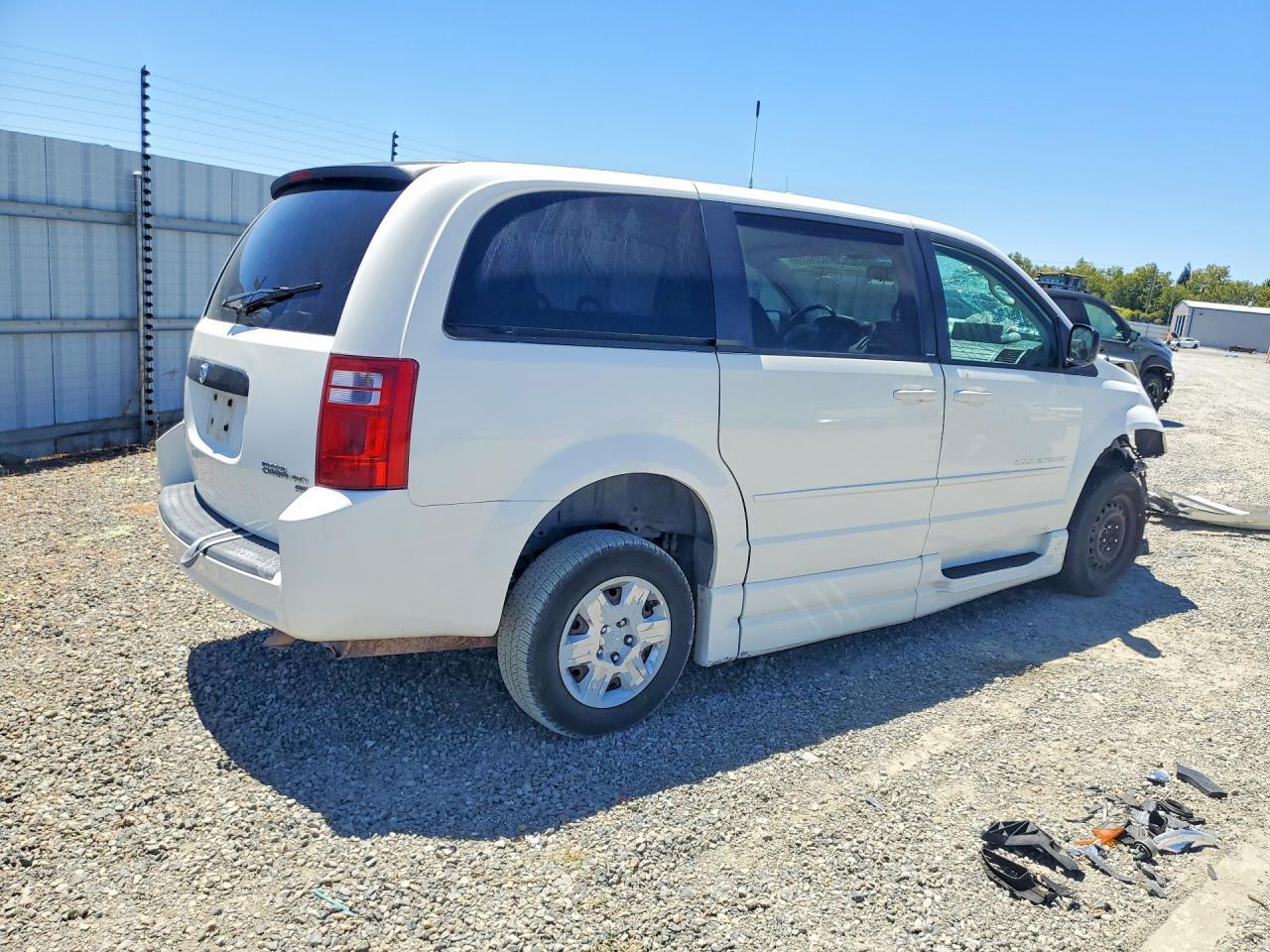 2010 Dodge Grand Caravan Se - Фото 3