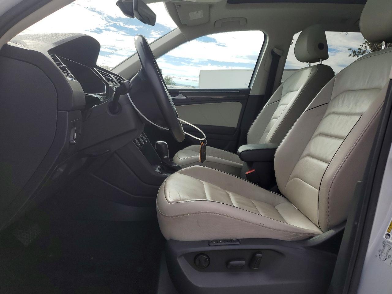 2019 Volkswagen Tiguan Sel Premium - Фото 7