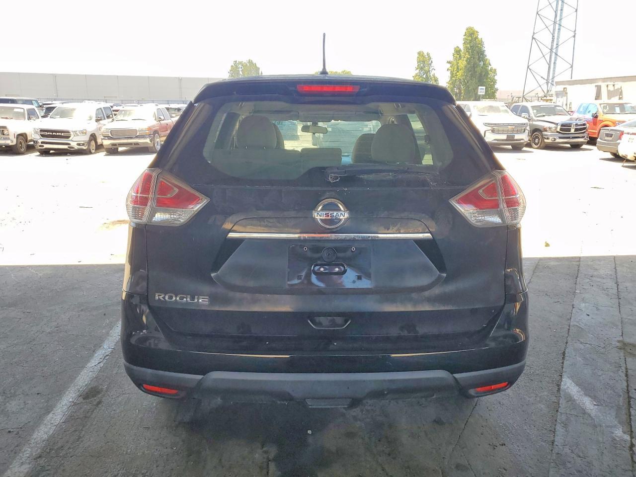 2015 Nissan Rogue S - Image 6
