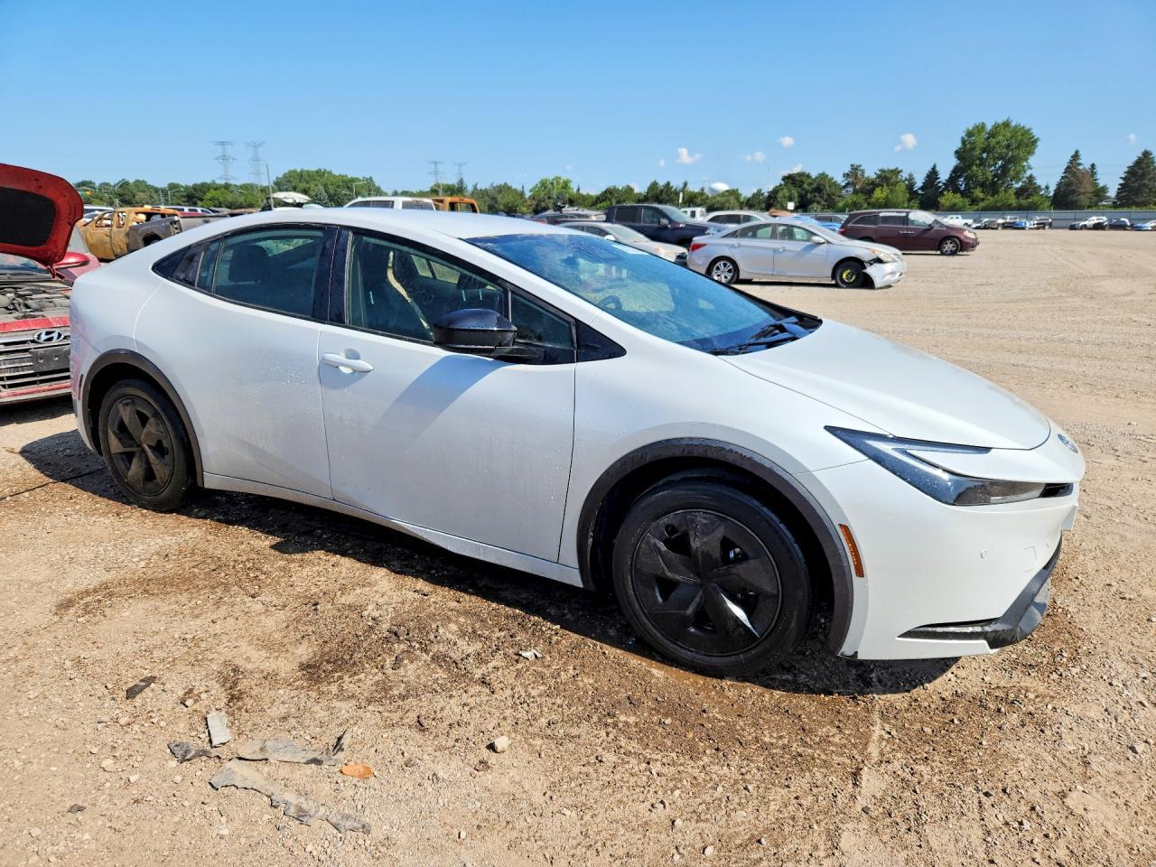 2023 Toyota Prius Le - Фото 4