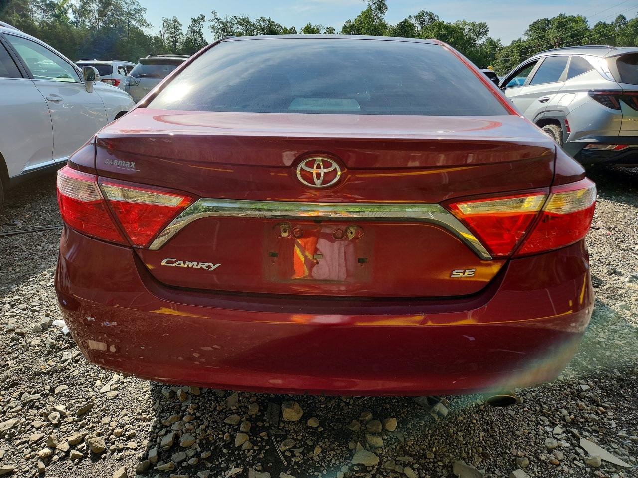2017 Toyota Camry Se - Image 6